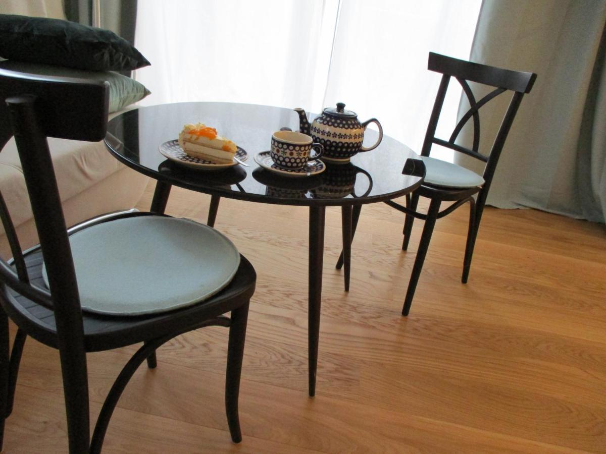 Apartment Am Apfelbaum Ройтлинген Экстерьер фото